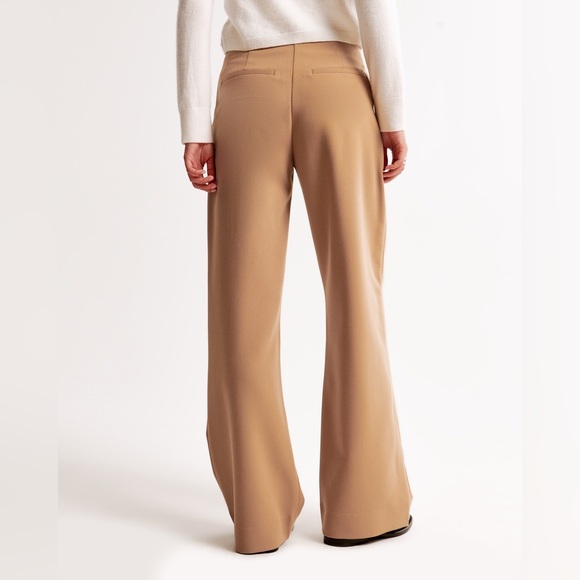Abercrombie & Fitch Sloane Tailored Wide Leg Pant - Picture 4 of 7